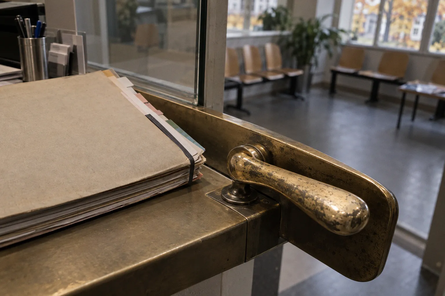 Douleurs articulaires matinales : causes et signaux d'alerte